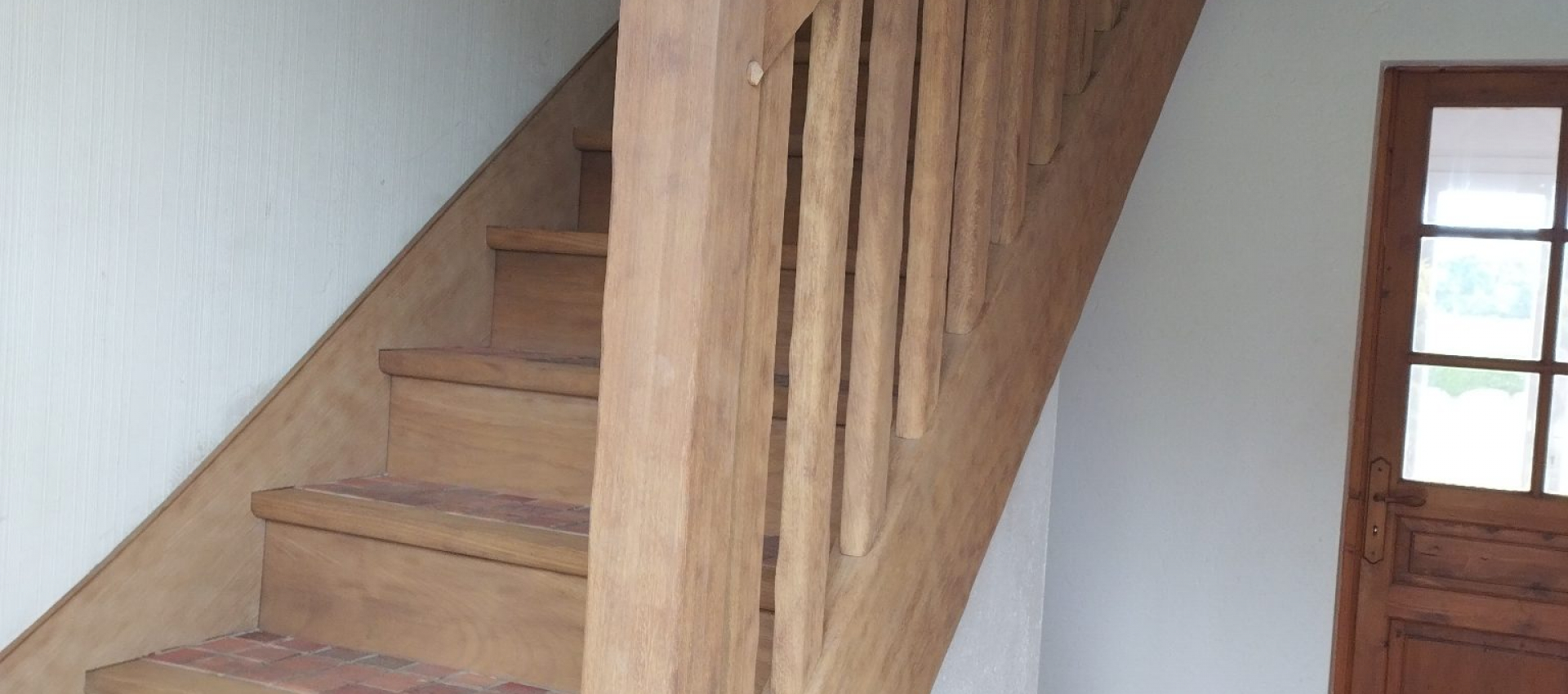Aérogommage du bessin : escalier en rénovation